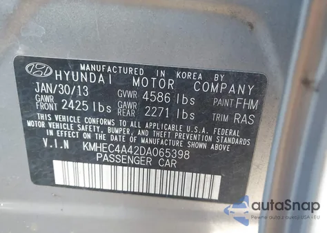 2013 Hyundai Sonata Hybrid z USA, uszkodzony, nr VIN KMHEC4A42DA065398